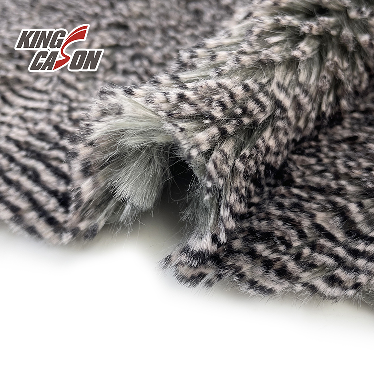 Two Side Brush Anti Pilling Polyester PV plush fabric 